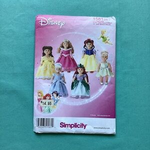 Simplicity 1581 Disney Princess Costume Pattern for 18" Dolls American Girl Doll
